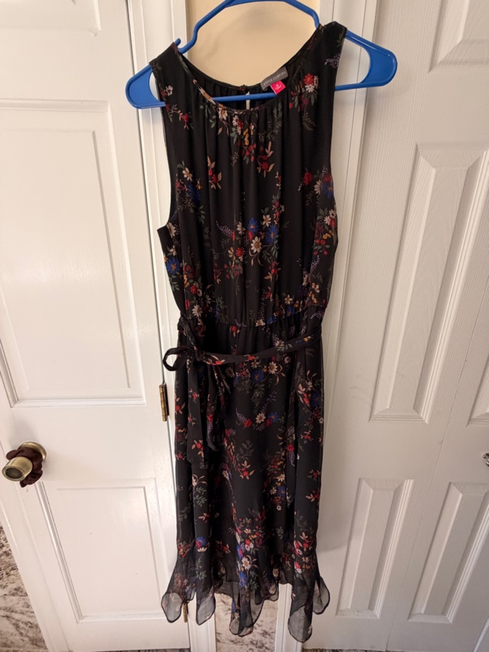 Vince Camuto Black Floral Sleeveless Tie-Waist Midi Dress